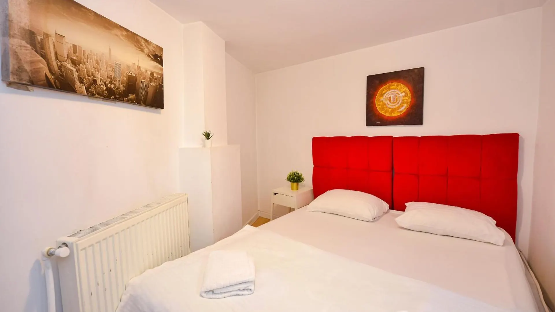 Ideal Accommodation Unirii Square Бухарест Апартаменты