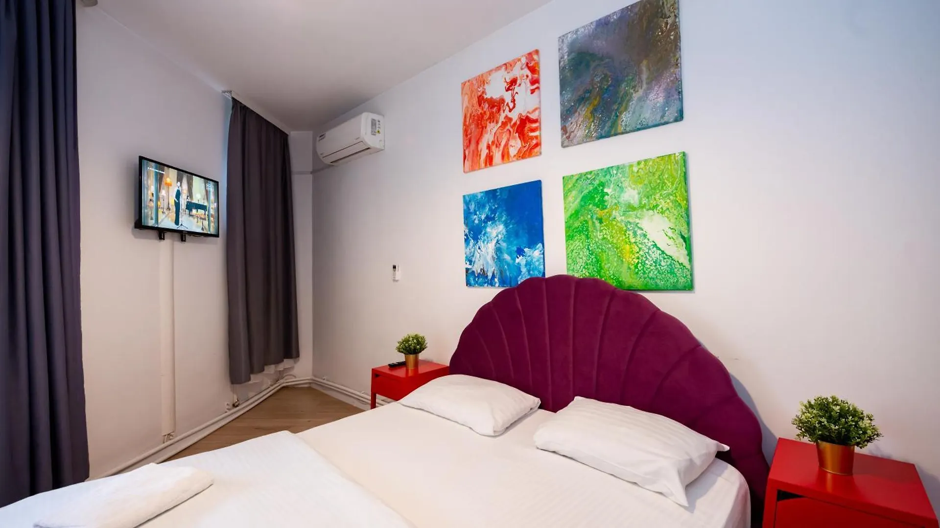 Апартаменты Ideal Accommodation Unirii Square Бухарест