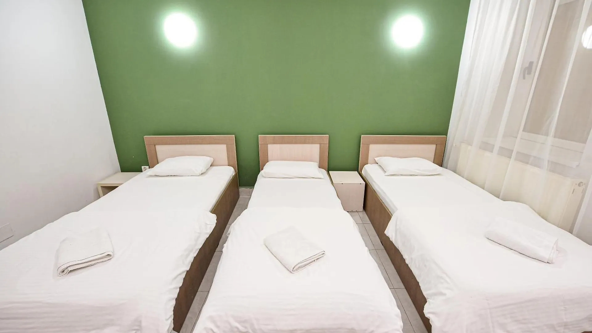 Ideal Accommodation Unirii Square Бухарест